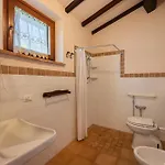 ファームステイ Il Giuncheto, Pool, Amazing View, Umbrian Countryside Pilonico Paterno