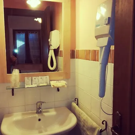 Casale Giuncheto * Pilonico Paterno