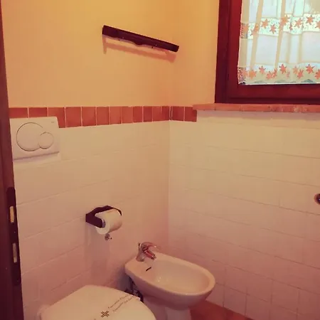 Casale Giuncheto Farmház Pilonico Paterno