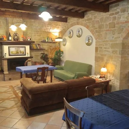 Casale Giuncheto Farmház