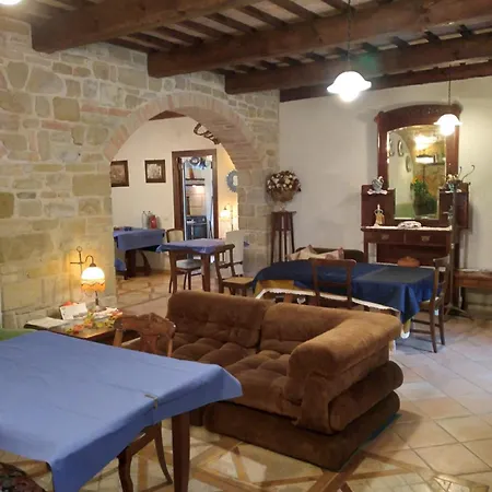 Casale Giuncheto Farmház Pilonico Paterno