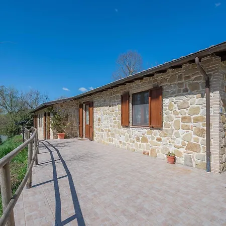 Il Giuncheto, Pool, Amazing View, Umbrian Countryside Farma