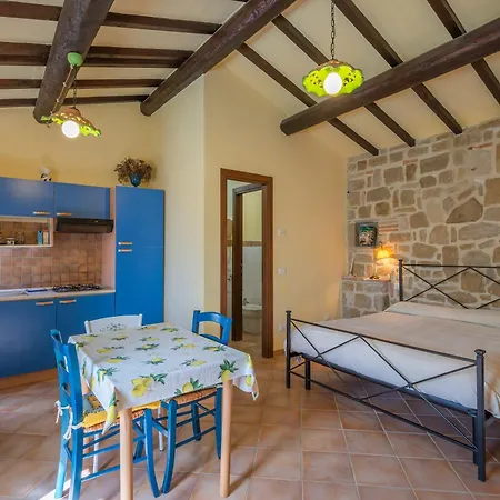 Il Giuncheto, Pool, Amazing View, Umbrian Countryside Farma
