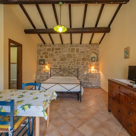 Farma Il Giuncheto, Pool, Amazing View, Umbrian Countryside